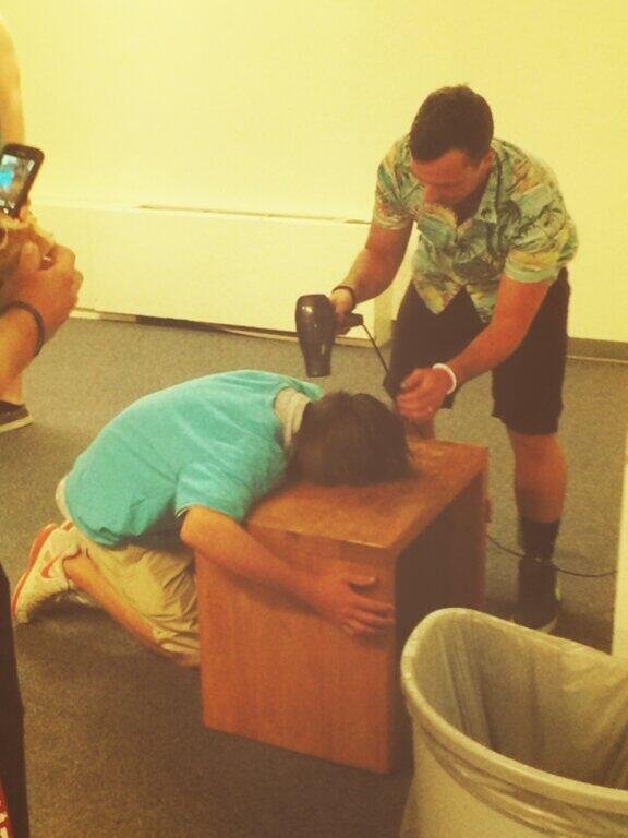 gdude1220's tweet photo. Oh my lord #HSJI2013 http://t.co/gPNdEC8ZNG