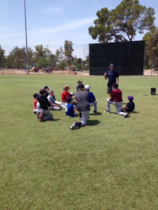 AzBaseballCamps's tweet photo. Day two of Andy Lopez Youth Camp... Coach @B_Rinard working with the Outfielders. http://t.co/oAay2jNzIK