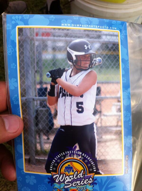 tim_radio's tweet image. Photo op! #FASTDOGS #USFAworldseries Reppin' some @HayDo05