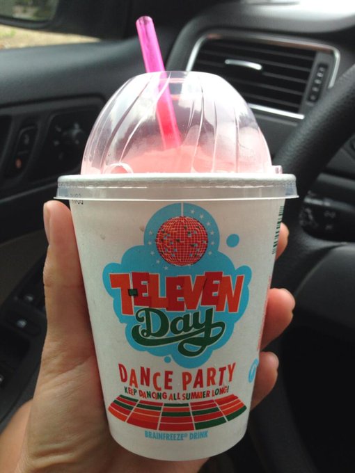 Thank you 7-eleven! http://t.co/cqacUVzGzA<a href="/tag/priceless"class="tags"><span>#priceless</span></a>