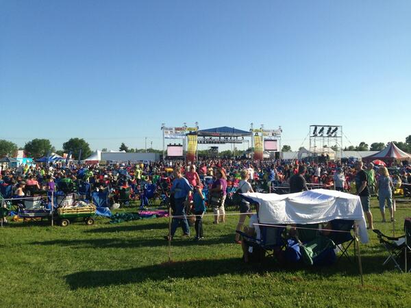 ShastaBlvd's tweet photo. We will play here in less than 24 hours http://t.co/aQ6q24Y21m