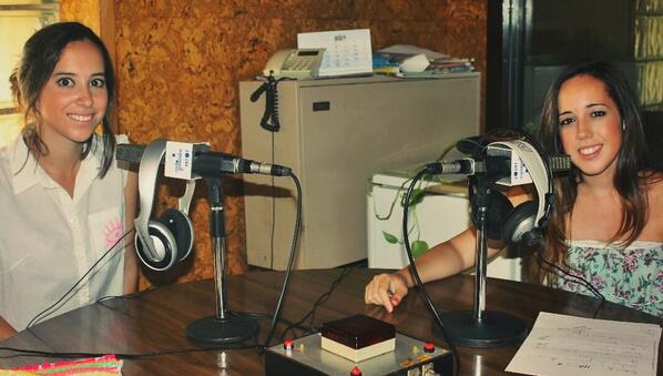 FatimaSantiagoM's tweet photo. Entrevista a @MariahGosalbez (Radio Guadaira)contándonos su experiencia de bloguera en @monptitparadis #moda #ITgirls http://t.co/nQXYlUrSgh