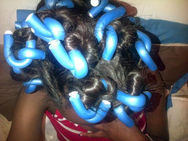 XaraChisano's tweet image. Dunno how ima sleep tonight loool #prompreparation