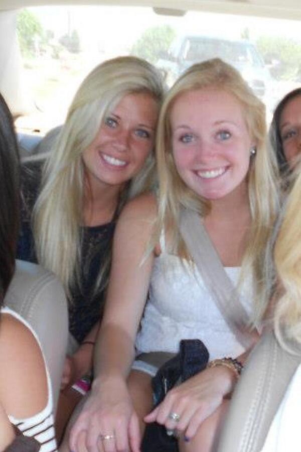 Kcookie_5's tweet photo. S/O to @H0llyW00D_Swag don't know what I'd do without her! She is such a great example I always look up to her!! ❤ http://t.co/LbHhgVpjX7