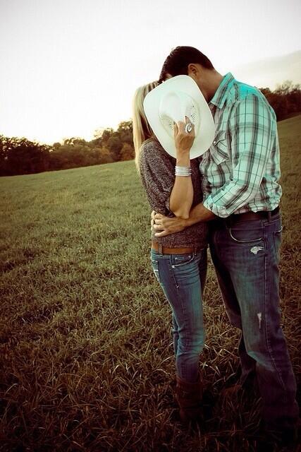 Baylee_MILF's tweet photo. “@chrispy_killer: Someday, this will be me and my man ❤ http://t.co/upYDROUzqE”😘😘😘