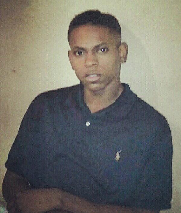 Levy_800's tweet photo. At Banga Funeral . RIP Bangnutz ! http://t.co/QzpkxbwYeV