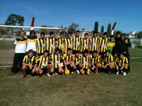 __Barrionuevo's tweet photo. http://t.co/5KZsIzMznP hay equipo señores !