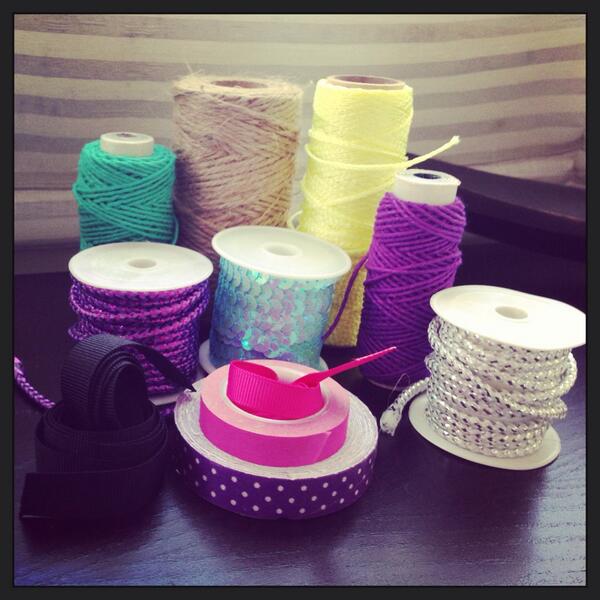 visteteshop's tweet photo. Pequeño rinconcito de mi taller http://t.co/5633uAQfRV