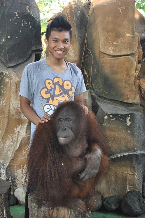 freakfaiz's tweet photo. 50-50 RT @Crooz: Proud of you bro! RT @maulanafajar_m: @Crooz save the orangutan min! ;) http://t.co/YWfDDb1phA