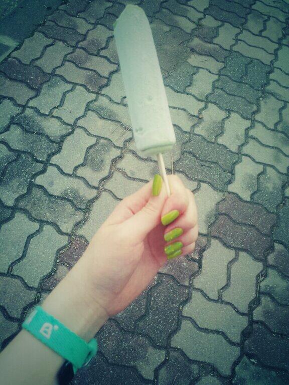 yejin651's tweet photo. 오늘 초록이컨셉인가봉가 http://t.co/esiKcbDczJ
