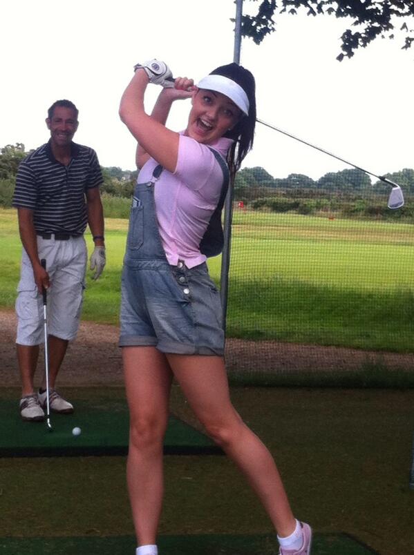 @Jups73 <a href="/JessBenneworth/">Jessica.</a> better swing than <a href="/Mr_Scotty_J/">Scott Jennings</a>