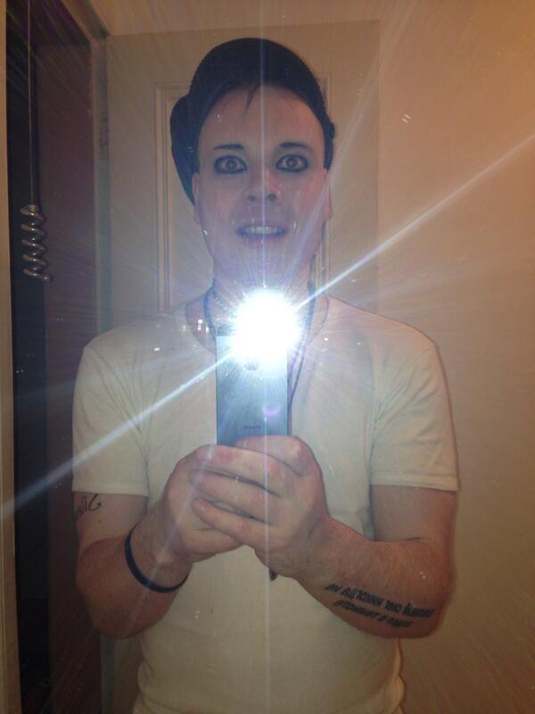 thelosthighway's tweet photo. Hello twitter, I don't use you so often but here I am :) http://t.co/LPkYDNLhiL