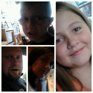 AnneKmjonass's tweet photo. Dete er mln familie http://t.co/UOf4N8zWIQ