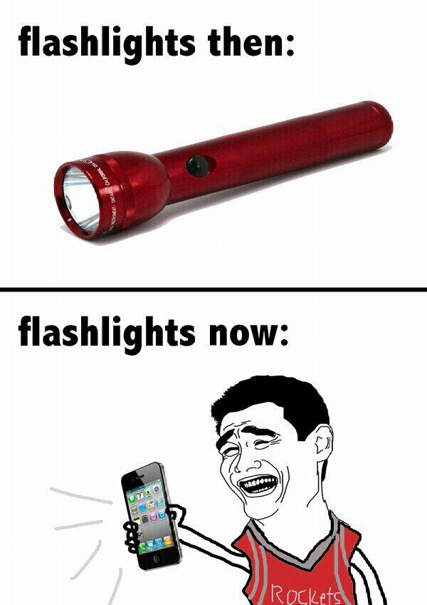 TienerStrips's tweet image. Zaklampen vroeger + nu.. RT = #TRUE -