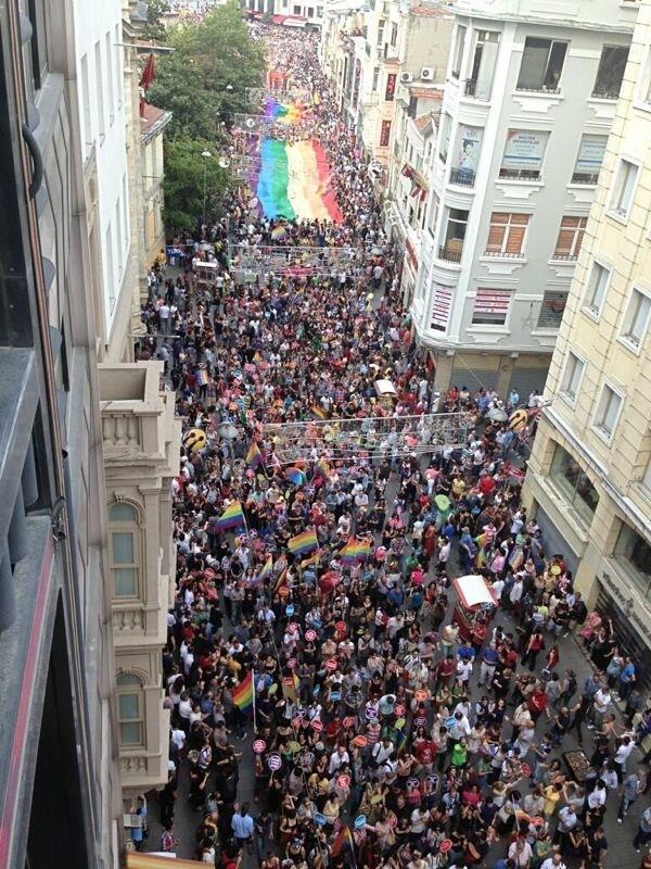 Somewhere over the rainbow... The dreams that we dare to dream really do come true #direnayol