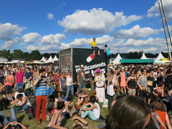 _LPP's tweet photo. On gravit les sommets à Solidays #Solidays2013 http://t.co/mtRrtzRj4n
