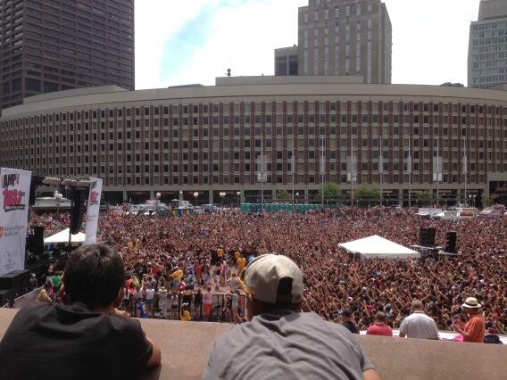 radiogreg's tweet photo. Great crowd for Amp Radio's first major show on Boston. Congrats to the 1033 Amp team http://t.co/mRPt9RtN4y