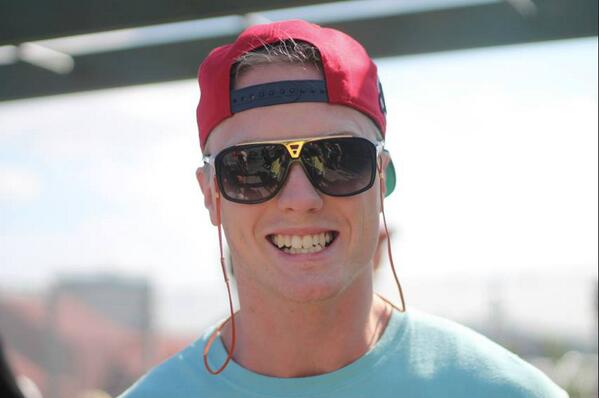 Lillhammar's tweet photo. Hockey Star @CarlKlingberg and his brand new chain from L&amp;F http://t.co/sf344aOkKH - Looking sharp big man! http://t.co/sPddn3LuLg