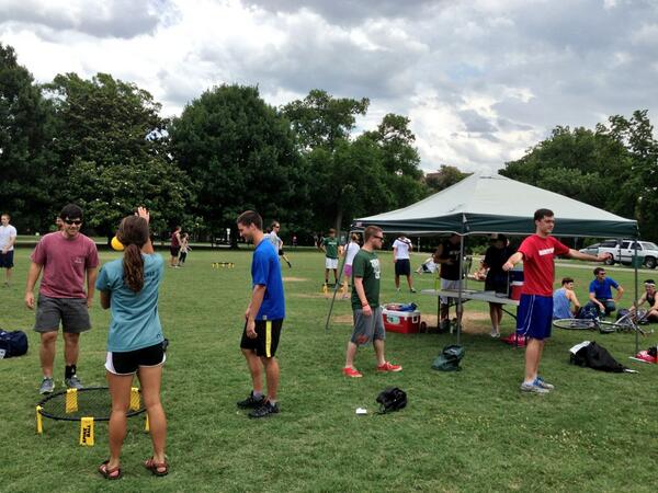 Getting ready for the spikeball fundraiser! <a href="/spikeballchris/">Spikeball🌕Chris</a> <a href="/NSLspikeball/">Nashville Spikeball</a>