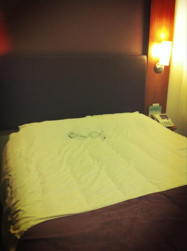 Route_144's tweet photo. Enjoying the accommodation provide by @youngenterprise, excited for the #YEfinal tomorrow! http://t.co/6wx8hZif5I