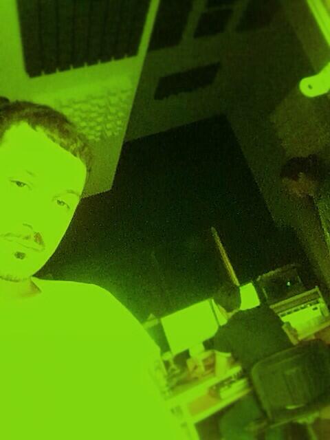 SkiviSkillz's tweet image. Kico &amp;amp; Torch mixin my song to sound better ...

#ediqemumdon 
#SKIVI
#BS