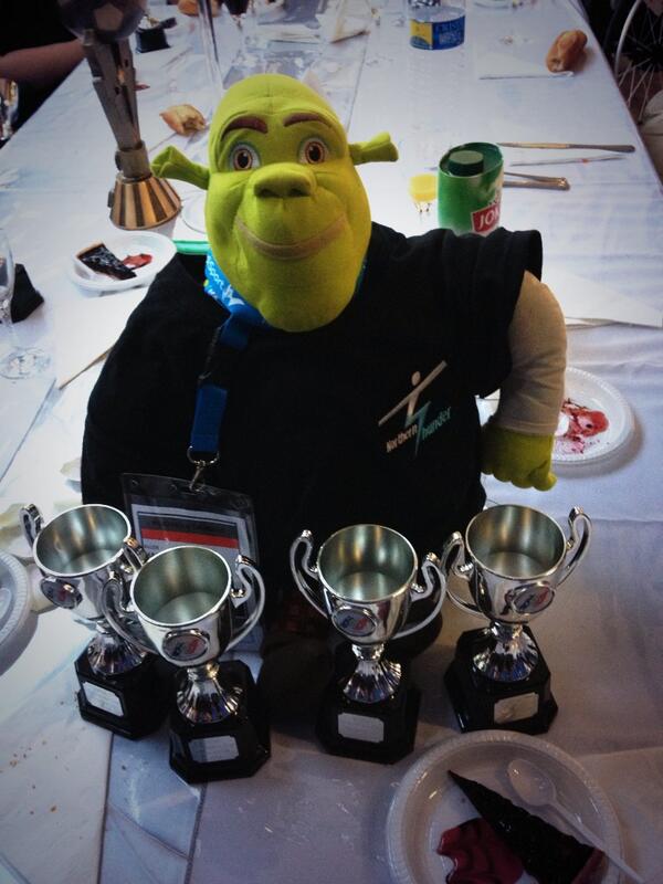 Thunder_Allen's tweet photo. Guessing I did ok! 4 trophies and a bit of cheesecake! Happy Allen! Yom yom! http://t.co/QTAJD9W7TO