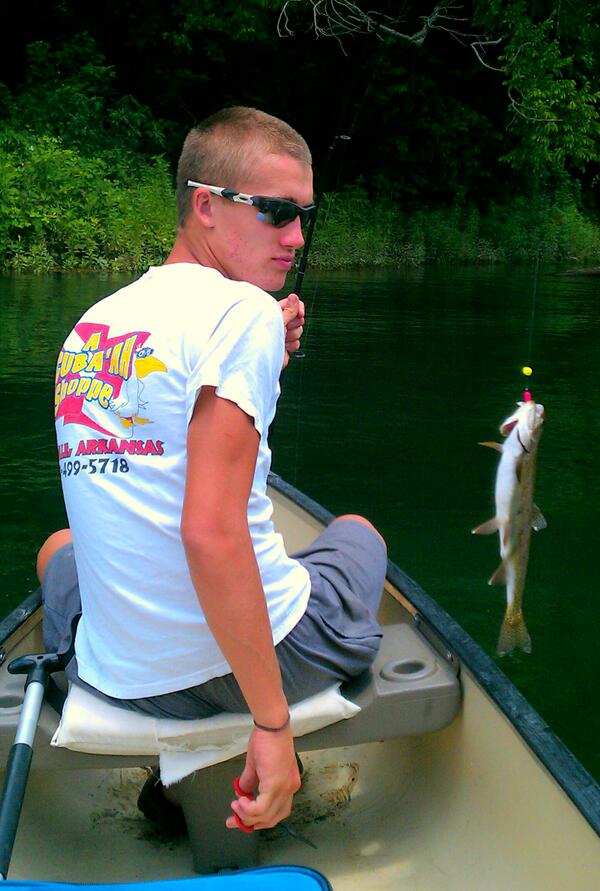alantamarasmith's tweet photo. Nice day for a float with Ben and @patttsmith. #troutmaster http://t.co/usVsAjR7Ws
