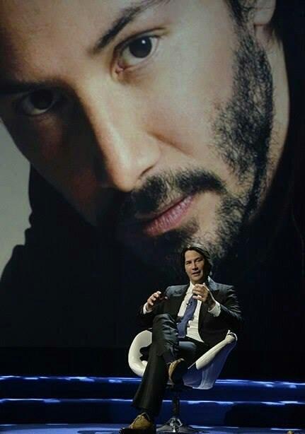 ReevesOnline's tweet photo. My favourite picture! #KeanuReevesOfficial #manoftaichi http://t.co/DeCzwEipEL