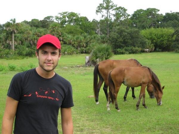 GARoadTrip's tweet image. Help us see the wild horses of Cumberland Island again! $10 gets digital download of film! kickstarter.com/projects/crook…