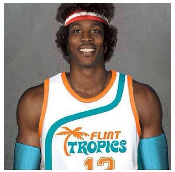 BasketballPics's tweet photo. Dwight's next team! http://t.co/HrvVwq3ROv