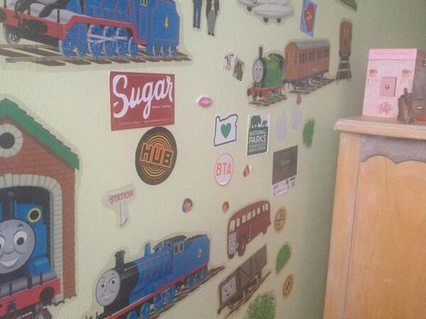 tommy_brooks's tweet image. Get the feeling my 4year old has spent lots of time on N.Williams. @sugarwheelworks @HopworksBeer #stickerwall