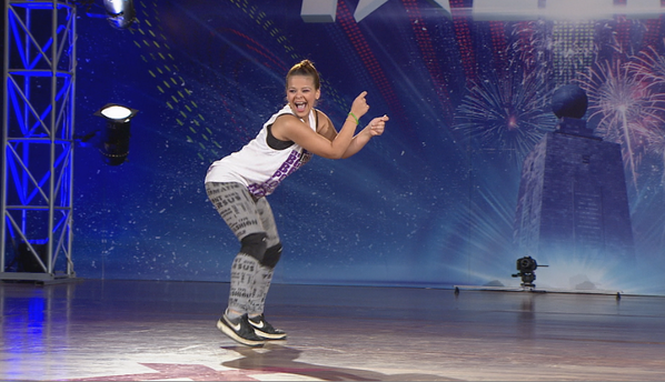 ecuavisa's tweet photo. #ETT | Revive la presentación de Ali en http://t.co/YBLe7zWdRs #AliTieneTalento http://t.co/6MaHSWD5mC