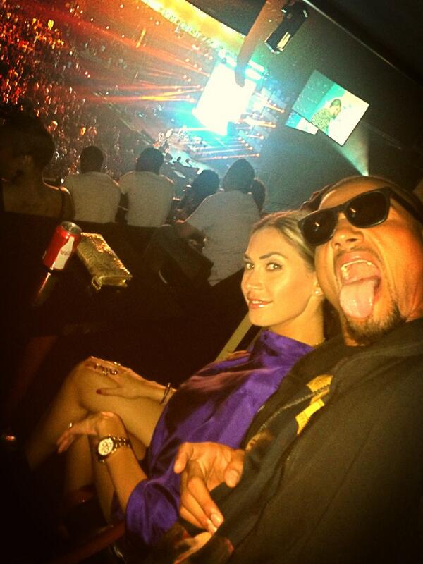 R.Kelly concert #oldschool <a href="/sattamelissa/">melissa satta</a>
