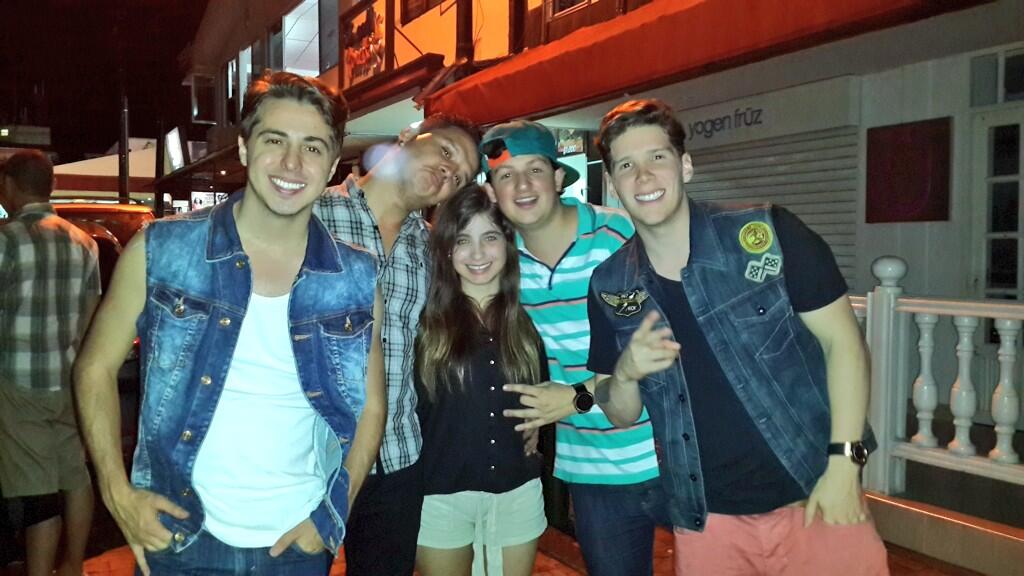 Morella Zuleta on Twitter "Ser la admiradora N.1 de piso21music y