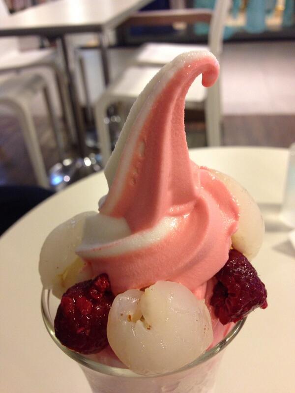 MamThitima's tweet photo. หนูต้องการความหวานนนนน http://t.co/vA66pncg3G