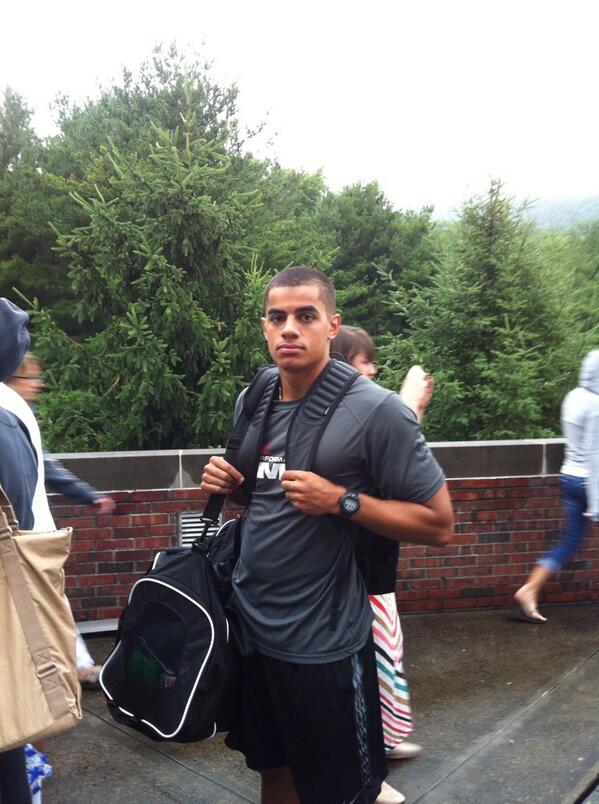 BillGoCEELC's tweet photo. Reception Day at West Point! Jalen's journey begins today...Go Army, Beat Navy! http://t.co/tTpLD1hrYE