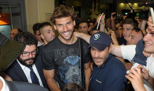 Juventus, Llorente è sbarcato a Torino! (FOTO) 36 BOGCzZNCcAAV1nT