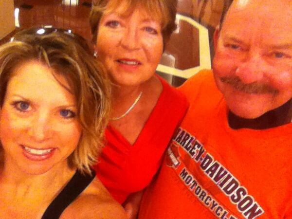 ittybitty12345's tweet photo. #Love my Ma &amp; Pa http://t.co/UXWDNd2q21