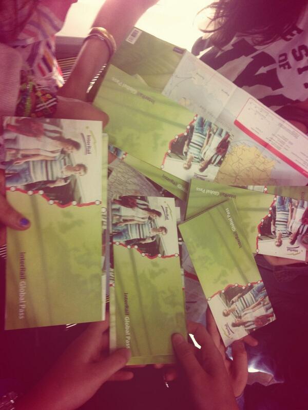 amaiavinuesa's tweet image. Todo listo nenas #11togo @argicuevas @rusemcarres @MonikaGarces @nereahf @leirenates