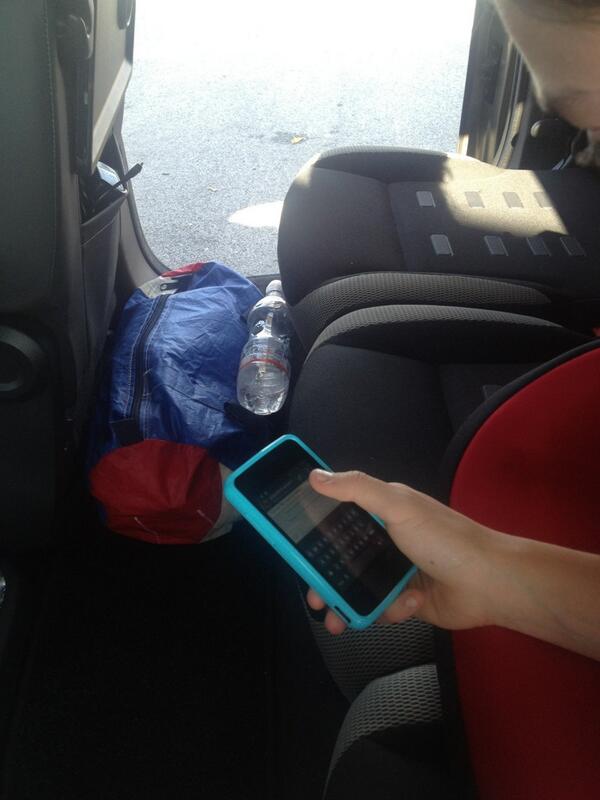 mafedebaggis's tweet image. il primo smartphone ai tempi di instagram, whatsup e deezer, bello avere dodici anni oggi #smartmini