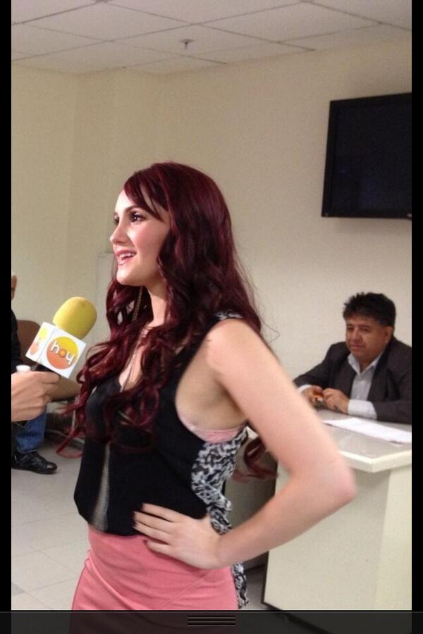 Dulce Maria. [9] - Page 27 BOGWBrzCYAA_DKW