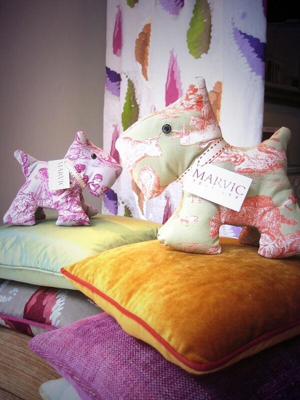 GDHandmade's tweet image. My doggies have made it into Marvic Textiles showroom front window display, made from some of their toile prints!