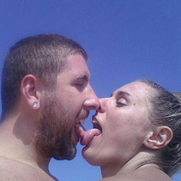 veronicarosso1's tweet photo. cosa  faresti qui ? http://t.co/gMVDYYZpkX