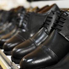 How To Make A Quick Shoe Polish - howtomakeaquick.com/how-to-make-a-…