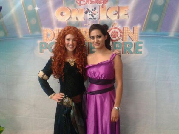 BrbNieves's tweet photo. #disney#magic http://t.co/YKcCkIfVPE