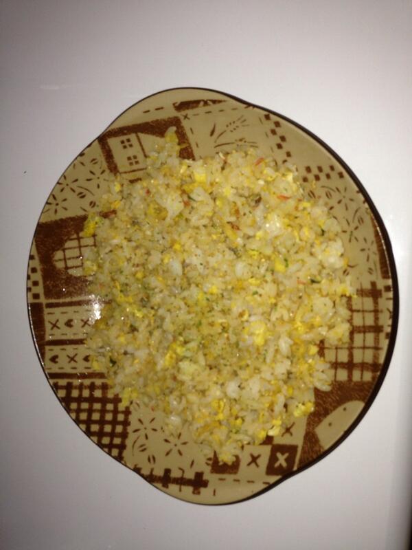loev0428's tweet photo. 今日の朝ごはん
チャーハン(^-^)/

早く仕事見つけないとなぁー
(´・ｪ・｀) http://t.co/AxXqzzLlxk