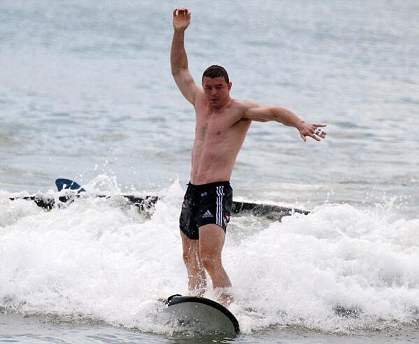 sportsbetcomau's tweet photo. Wonder if Brian O'Driscoll will just stay in Noosa? #retirement #ausvlio #rootingforoz http://t.co/BGnkRGSvYR