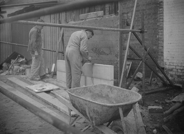 Curious fact! On this day in 1951 the La Trobe Library foundation stone was laid.
#collectionfishing