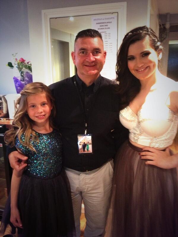 Derwent Jaconelli On Twitter Me And My Babies Mia And Charlotte Before The Show At Hammersmith Apollo Char Jaconelli Joncharofficial Http T Co Jdllefnq0q Twitter