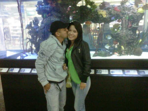 genesismaryeli's tweet photo. El? Es el amor d mi vida, la prsona q poco a poco me lleno cn su amor, pase lo q pase 100pre staré junto a el' TE AMO http://t.co/CcfIeK8Sfp